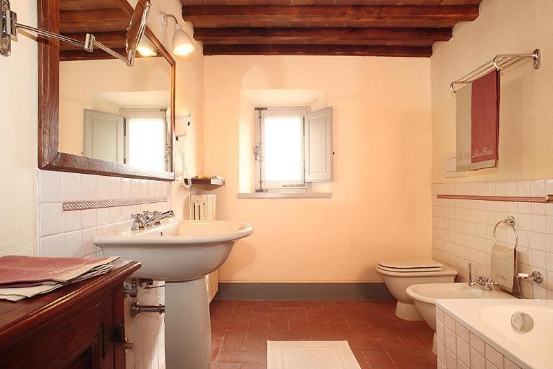 Agriturismo Podere La Casa Монтальчино Экстерьер фото